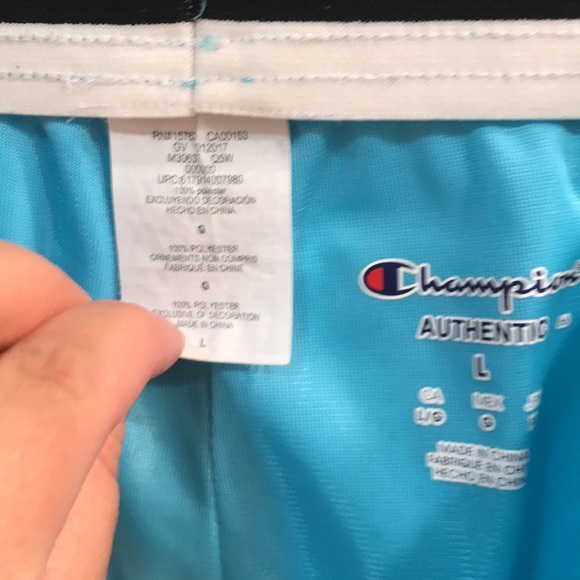 ⚡️FINAL PRICE⚡️ Champion Blue Shorts! - Picture 6 of 8
